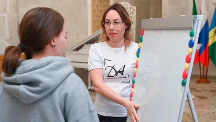 В Нижнекамске придумывают название для «Женского клуба» - НТР 24