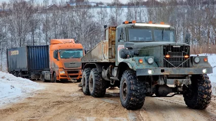 На переправе под Нижнекамском пришлось эвакуировать фуру - НТР 24