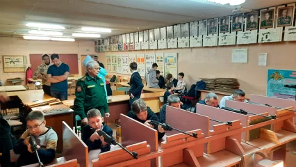 В Нижнекамске отцы и юноши состязались в меткости - НТР 24