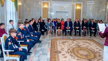 В Нижнекамске прошло торжественное вручение паспортов - НТР 24