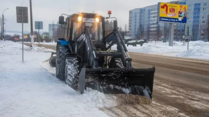 Нижнекамские коммунальщики ночью продолжат борьбу с последствиями непогоды - НТР 24