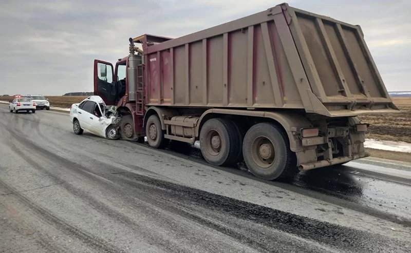 На дороге в Татарстане в ДТП погиб водитель «Лады»