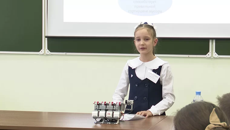Юные исследователи со всего Татарстана представили научные работы на конференции в Нижнекамске