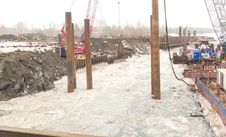 В Нижнекамском районе с 18 марта начнутся подрывные работы на льду Камы для защиты строящегося моста