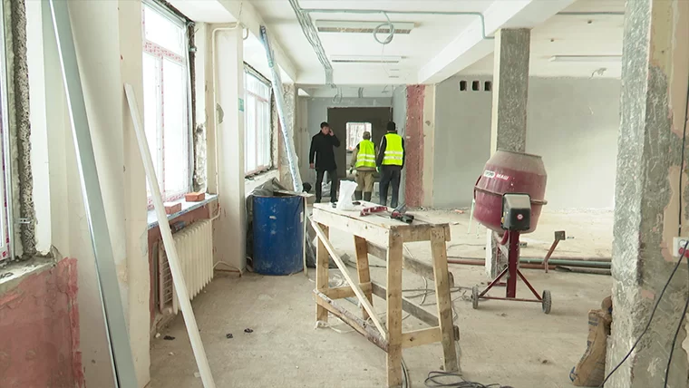 В Нижнекамске полностью обновят школу, в которой 35 лет не было ремонта