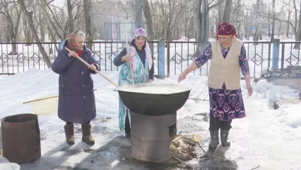 В Нижнекамске начали готовить сумаляк к Наврузу