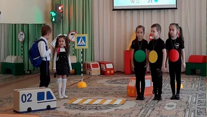 В Нижнекамске около 140 дошколят продемонстрировали свои знания БДД - НТР 24