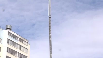 Нижнекамцы считают опасной сотовую вышку, установленную во дворе дома - НТР 24