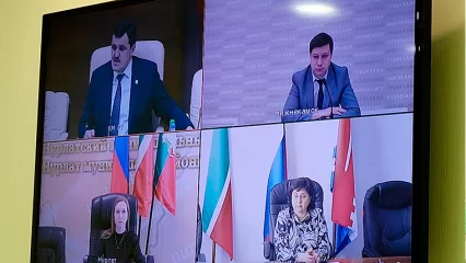 В Нижнекамске идёт пусконаладка умных светофоров на проспекте Строителей - НТР 24