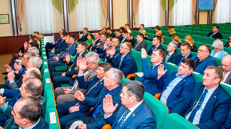 В Нижнекамске на сессии советов района и города обсудили работу по противодействию коррупции