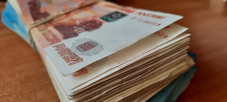 Минтруд РТ: средняя зарплата в республике выросла до 53,6 тыс. рублей