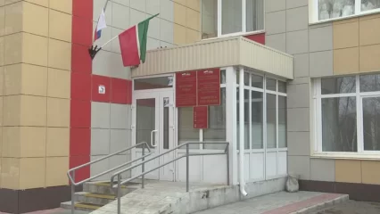 Нижнекамца, обокравшего «Челны-хлеб», приговорили к обязательным работам - НТР 24