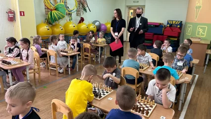 В Нижнекамске стартовал турнир по шахматам среди дошколят