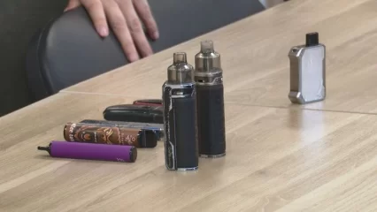 В России могут полностью запретить продажу вейпов - НТР 24