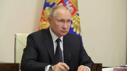 Путин присвоил звания «Заслуженного химика РФ» двум жителям Нижнекамска
