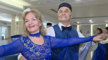 «Когда занимаемся танцами, мы молодеем»: в Нижнекамске выступили лучшие самодеятельные артисты-пенсионеры республики