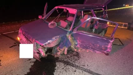 На трассе под Нижнекамском столкнулись «Ока» и иномарка - НТР 24