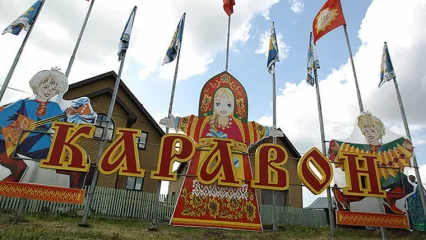 На празднике «Каравон» в Татарстане установят деревянные аттракционы по старинным эскизам