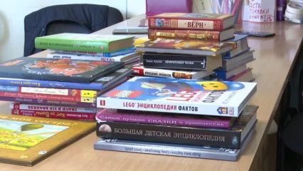 Нижнекамцы собирают книги для библиотеки Лисичанска - НТР 24