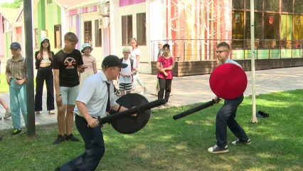 Писали пером и сражались на мечах: в Нижнекамске отметили День славянской культуры