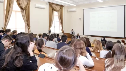 Госсовет Татарстана предложил обязать студентов-бюджетников работать три года по распределению