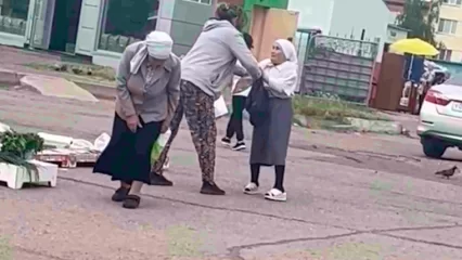 В Нижнекамске проводится проверка по факту нападения продавщицы на бабушку у Бызовского рынка - НТР 24