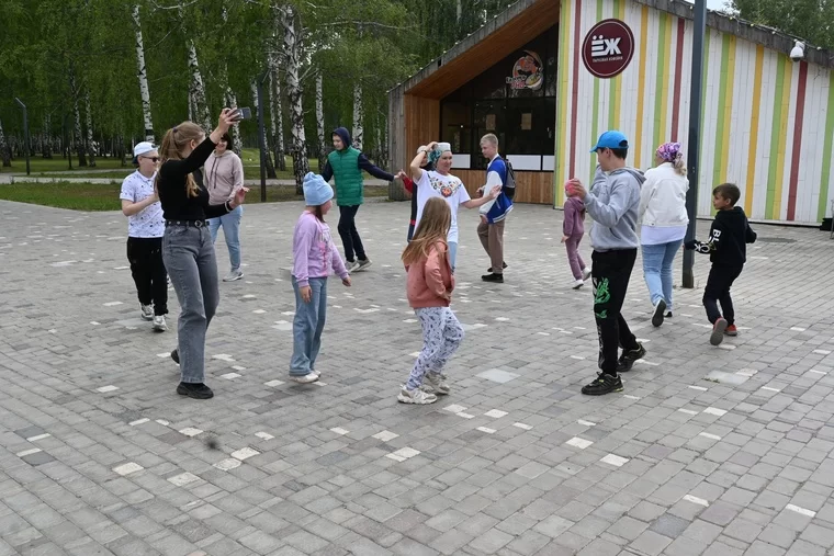 На фестивале в Нижнекамске детей познакомили с татарскими народными играми
