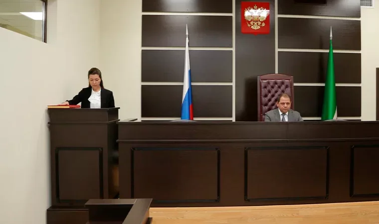 В Нижнекамске новый федеральный судья приняла присягу