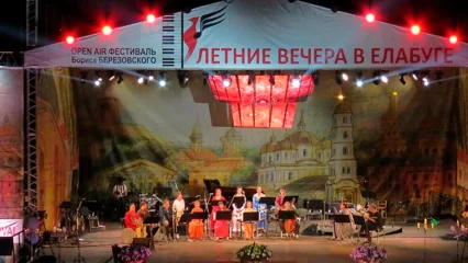 Эмир Кустурица на русском языке пригласил жителей Татарстана на фестиваль