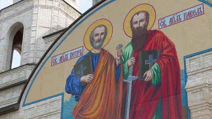 Мозаику на стене храма Рождества Христова в Нижнекамске московские мастера закончат в течение недели