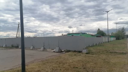 Стало известно, почему не убирают будки и бетонные стены по проспекту Строителей в Нижнекамске - НТР 24