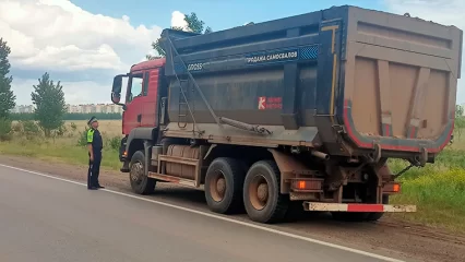 В Нижнекамске при проверке грузовых автомобилей выявили 33 нарушения