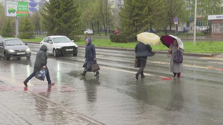 Будут ли в татарстане заморозки мае 2024. Ливень в Москве. Ливень в Казани. Ливень в Москве сегодня. Дождь в Москве.