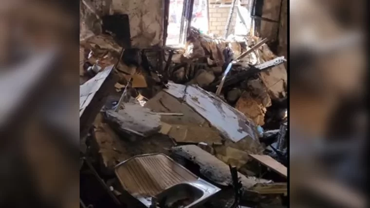 Глава исполкома Нижнекамского района снял на видео пострадавшие от взрыва квартиры на пр. Вахитова