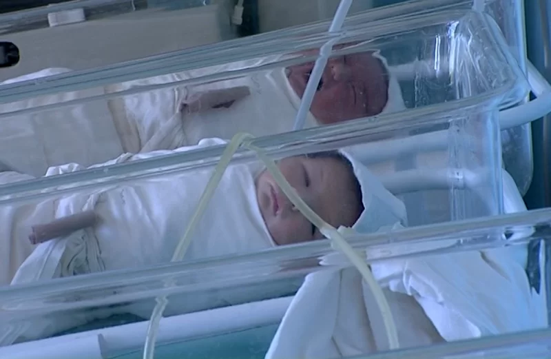 В Нижнекамске за неделю на свет появились 25 иногородних малышей