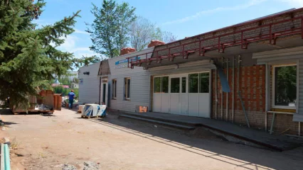 Нижнекамцам показали, как проходит капремонт молочной кухни - НТР 24