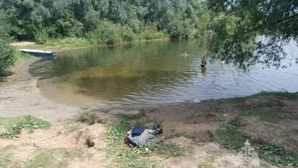 В Казани на озере в парке утонул мужчина