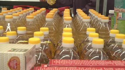 В России продукты с пальмовым маслом могут начать маркировать как пачки сигарет