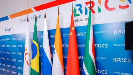 В Татарстане создают оргкомитет по проведению саммита БРИКС в Казани