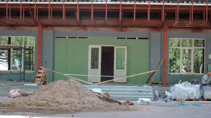 Нижнекамцам показали, как проходит капремонт стационара детской городской больницы - НТР 24