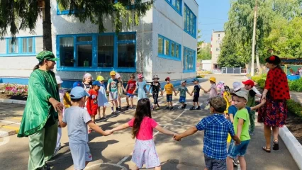 В Нижнекамске для детей устроили необычный праздник, посвящённый каше - НТР 24
