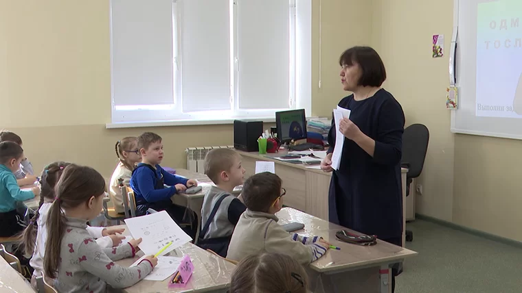 В этом году в школы Нижнекамска придут работать более 50 молодых учителей