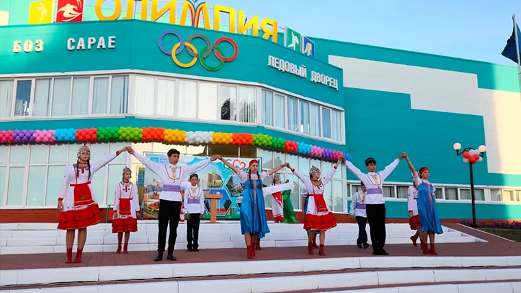 В Нижнекамском районе отпраздновали день рождения Камских Полян