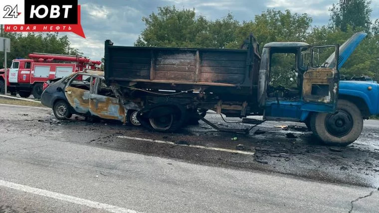 На трассе Челны – Альметьевск пассажир попавшей в ДТП легковушки сгорел заживо