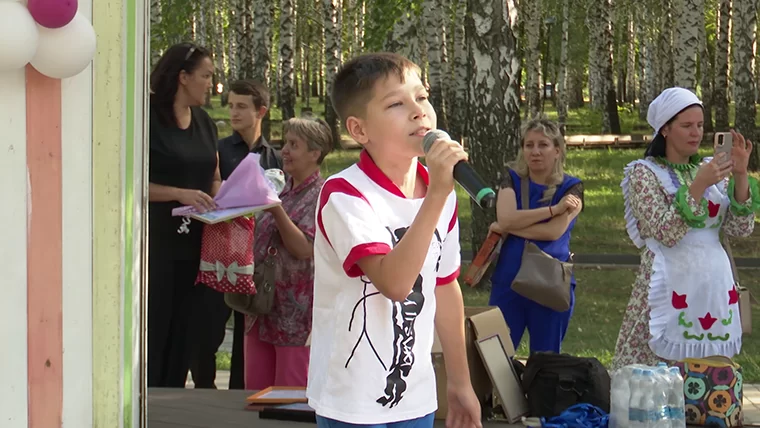 В парке Нижнекамска прошел праздник для особенных детей с мастер-классами