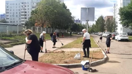 На уборку Нижнекамска перед праздниками вышли 1 433 человека