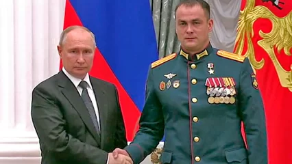 Владимир Путин лично наградил участника СВО из Татарстана