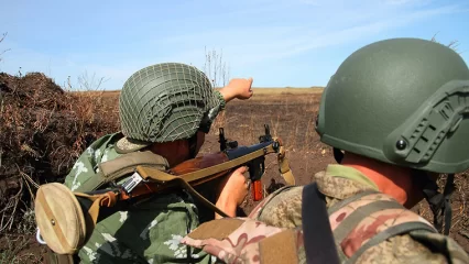 Татарстанские мотострелки отрабатывают бой в городских условиях под Оренбургом - НТР 24