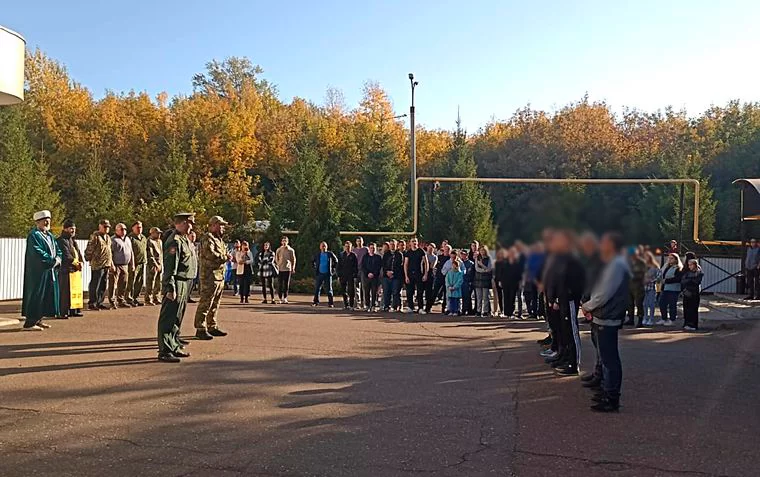 У новобранца из Нижнекамска во время проводов на СВО родился сын