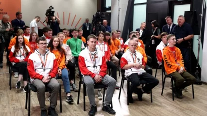 Победители Чемпионата высоких технологий из Татарстана встретились с Владимиром Путиным